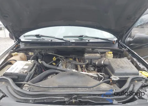 2004 Jeep Grand Cherokee Laredo from USA, damaged, VIN 1J4GX48S74C301547